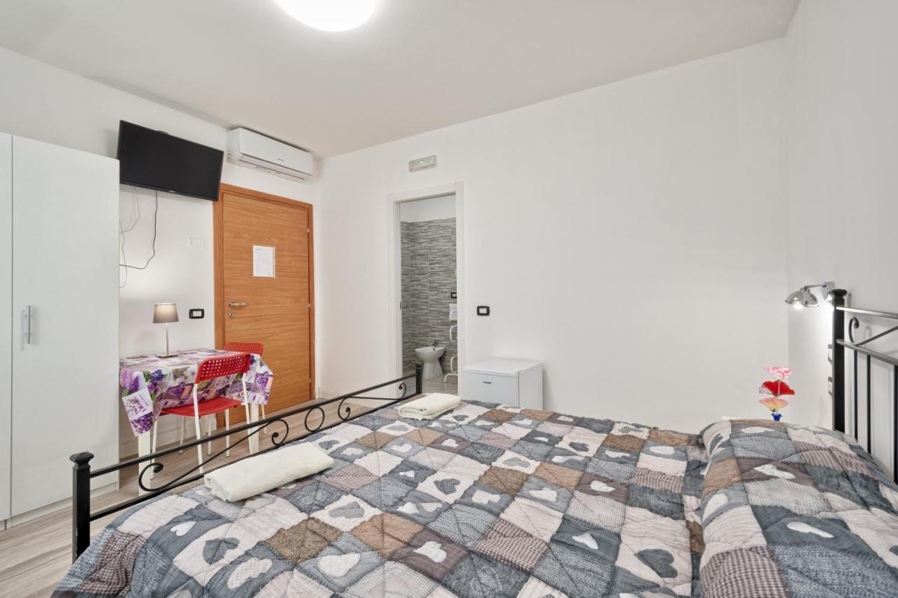 Venice Pink House Hotel Marghera Exterior foto
