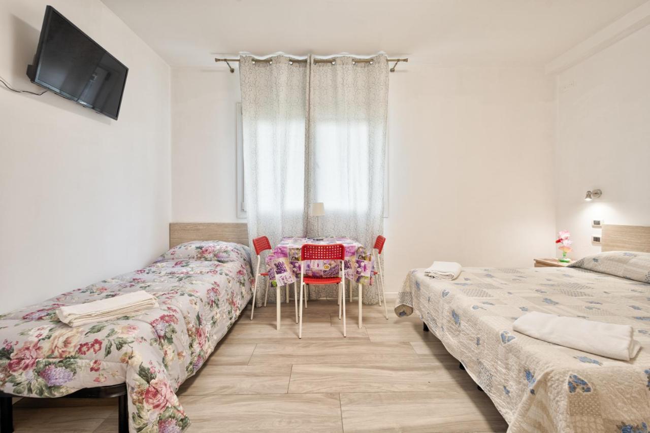 Venice Pink House Hotel Marghera Exterior foto